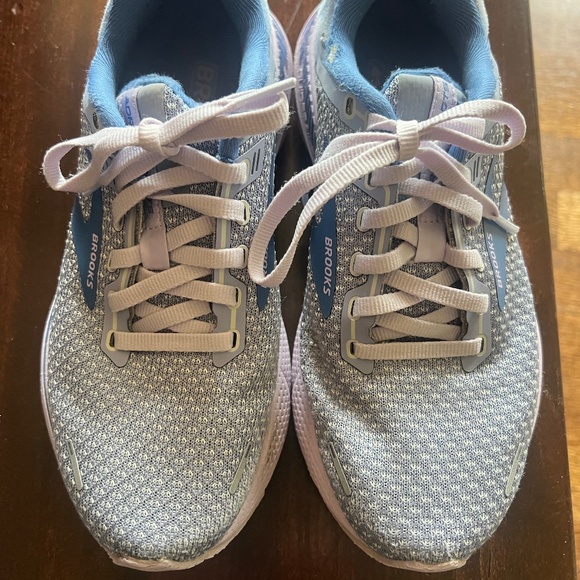 Brooks Running shoes Adrenaline GTS 22 - Picture 1 of 11